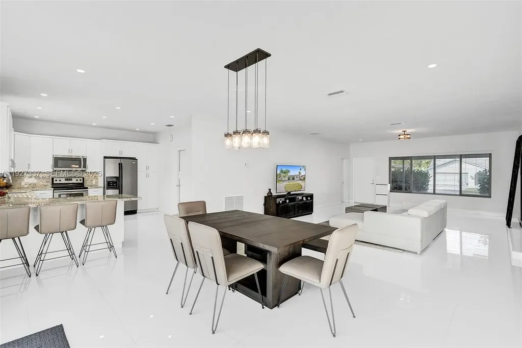 1102 Meadowlark Avenue Miami Springs FL 33166