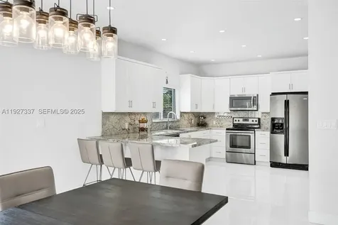 1102 Meadowlark Avenue Miami Springs FL 33166