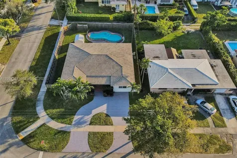 1102 Meadowlark Avenue Miami Springs FL 33166