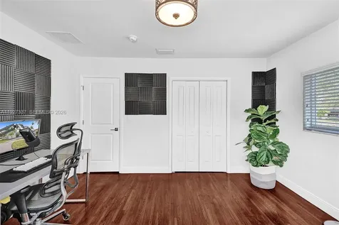 1102 Meadowlark Avenue Miami Springs FL 33166