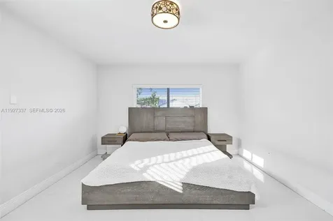 1102 Meadowlark Avenue Miami Springs FL 33166
