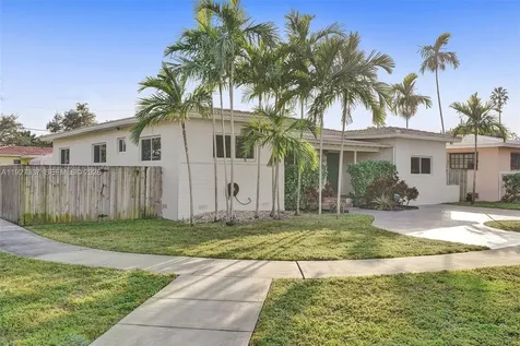 1102 Meadowlark Avenue Miami Springs FL 33166