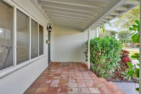 1102 Meadowlark Avenue Miami Springs FL 33166