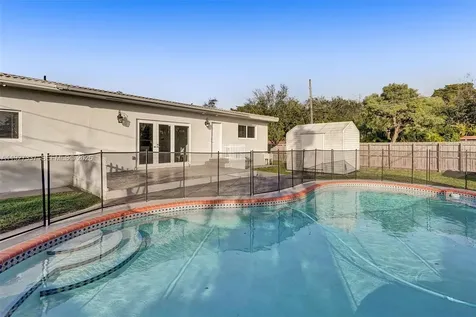 1102 Meadowlark Avenue Miami Springs FL 33166