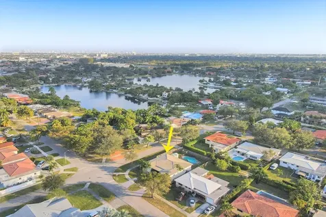 1102 Meadowlark Avenue Miami Springs FL 33166