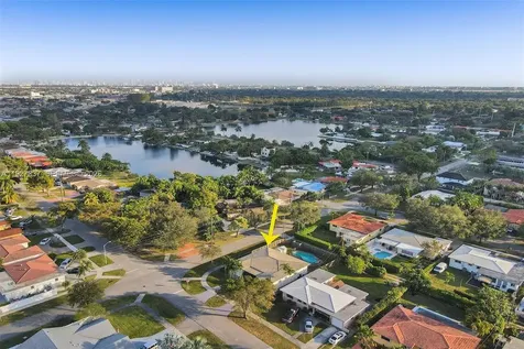 1102 Meadowlark Avenue Miami Springs FL 33166