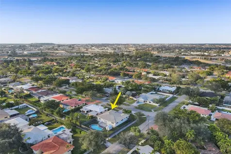 1102 Meadowlark Avenue Miami Springs FL 33166