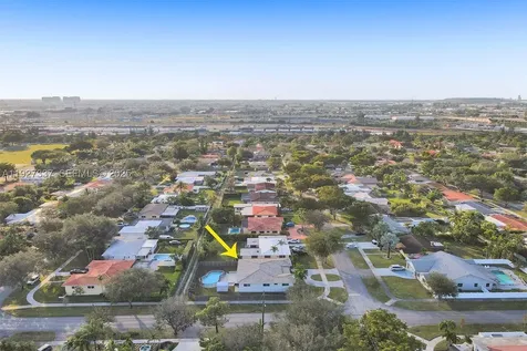 1102 Meadowlark Avenue Miami Springs FL 33166