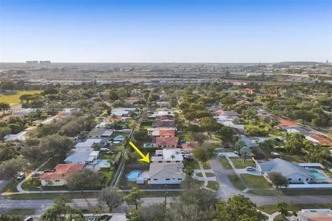 1102 Meadowlark Avenue Miami Springs FL 33166