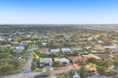 1102 Meadowlark Avenue Miami Springs FL 33166