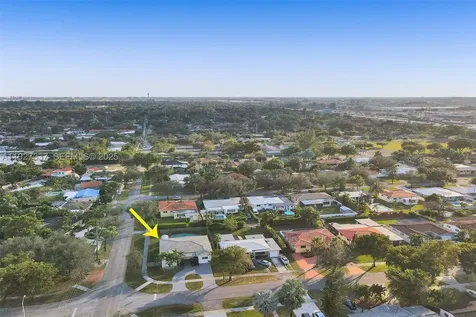 1102 Meadowlark Avenue Miami Springs FL 33166