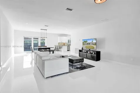 1102 Meadowlark Avenue Miami Springs FL 33166