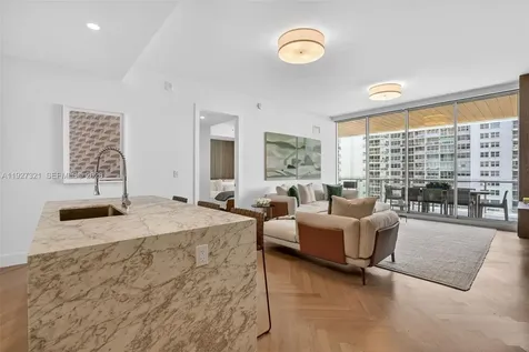 5775 Collins Avenue Miami Beach FL 33140