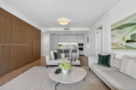 5775 Collins Avenue Miami Beach FL 33140