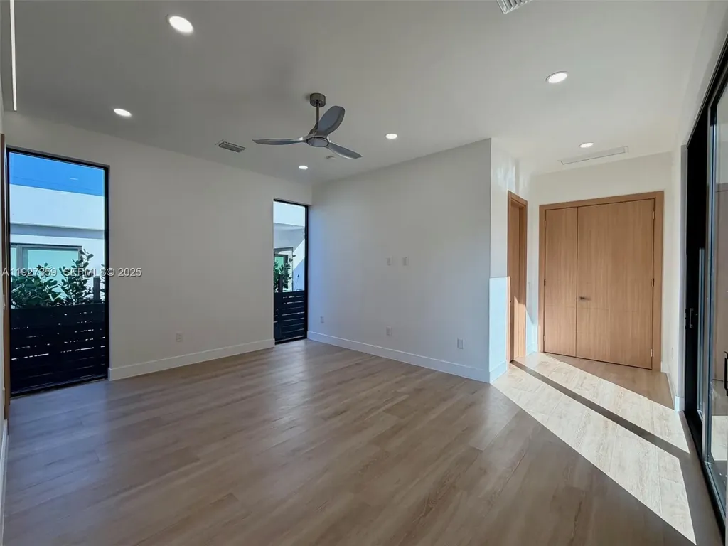 1729 NE 16th Terrace Fort Lauderdale FL 33305