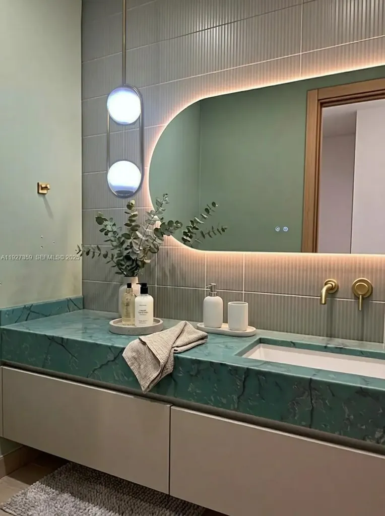 1729 NE 16th Terrace Fort Lauderdale FL 33305