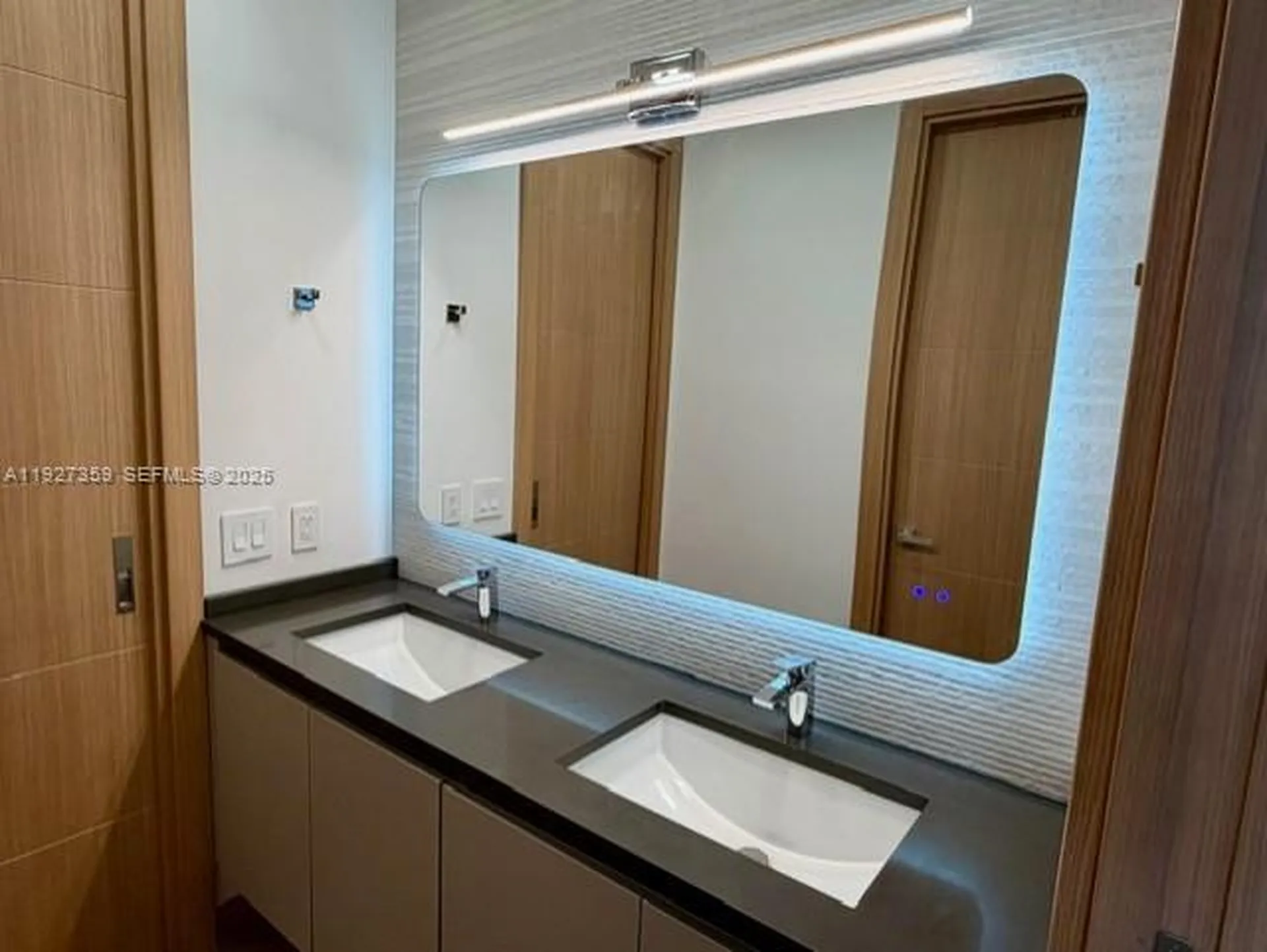 1729 NE 16th Terrace Fort Lauderdale FL 33305