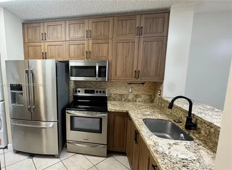 443 SW 122nd Terrace Pembroke Pines FL 33025