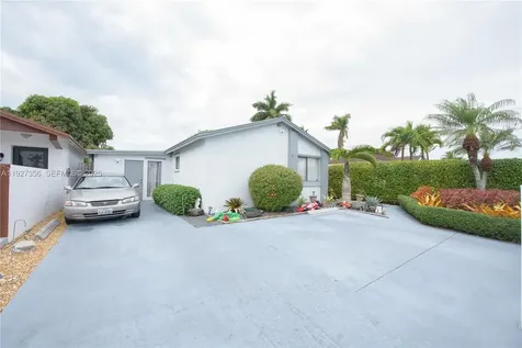 19224 SW 122nd Court Miami FL 33177
