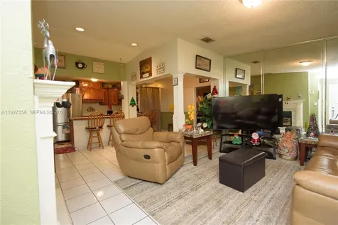 19224 SW 122nd Court Miami FL 33177