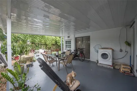 19224 SW 122nd Court Miami FL 33177