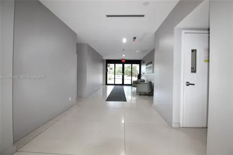 20379 W Country Club Drive Aventura FL 33180