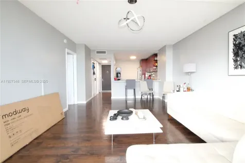 20379 W Country Club Drive Aventura FL 33180
