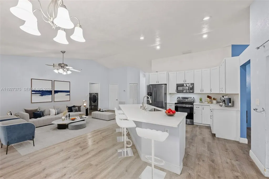 5197 NW 58th Terrace Coral Springs FL 33067