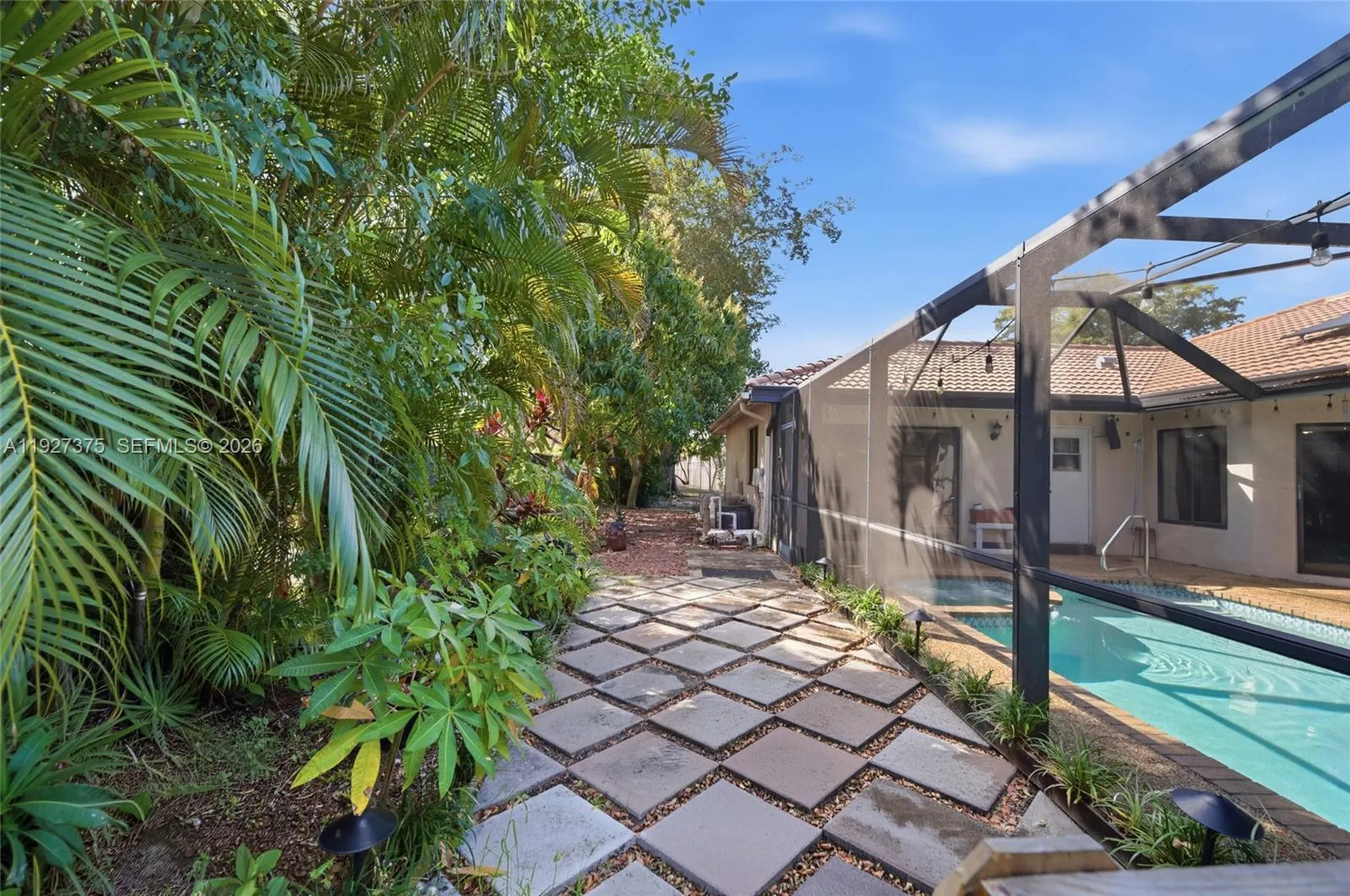 5197 NW 58th Terrace Coral Springs FL 33067