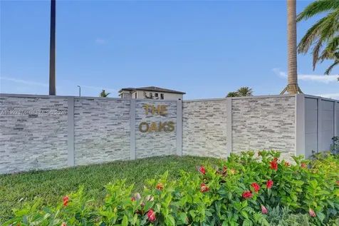 13023 Davie Oaks Drive Davie FL 33325
