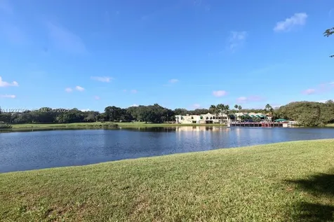 9450 Poinciana Place Davie FL 33324