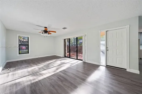 3845 Cocoplum Circle Coconut Creek FL 33063