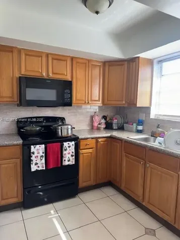 1350 NE 119th Street Miami FL 33161
