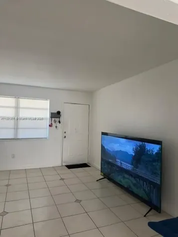 1350 NE 119th Street Miami FL 33161