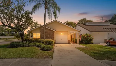 2540 Calamondin Circle Coconut Creek FL 33063