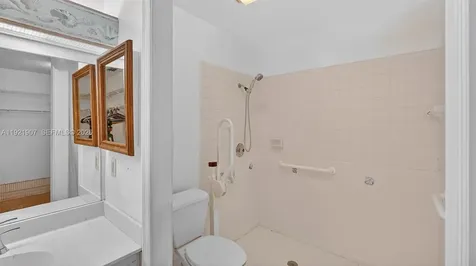 2540 Calamondin Circle Coconut Creek FL 33063