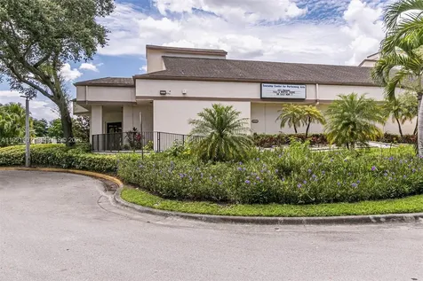 2540 Calamondin Circle Coconut Creek FL 33063