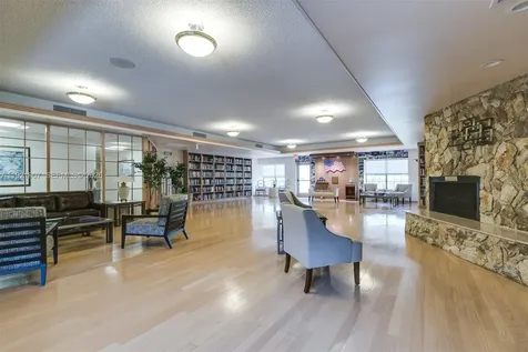 2540 Calamondin Circle Coconut Creek FL 33063