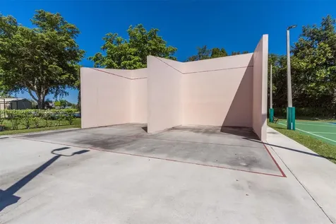 2540 Calamondin Circle Coconut Creek FL 33063