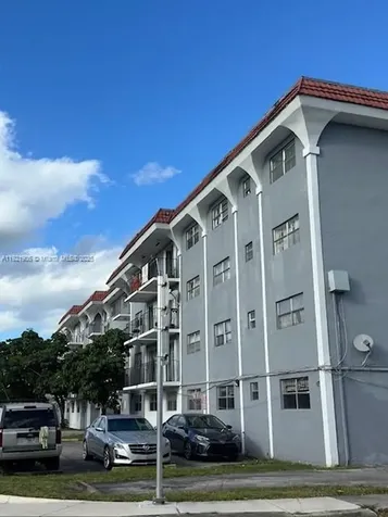 13725 NE 6th Avenue North Miami FL 33161