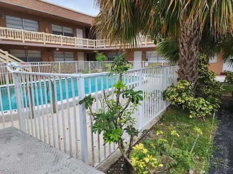 241 SE 9th Avenue Pompano Beach FL 33060