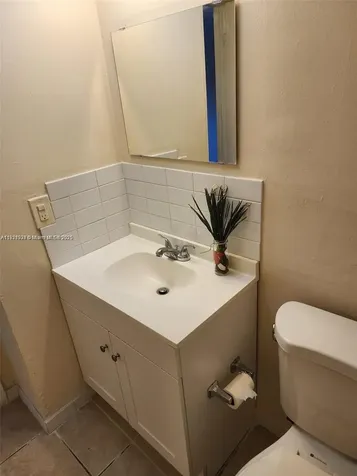 241 SE 9th Avenue Pompano Beach FL 33060