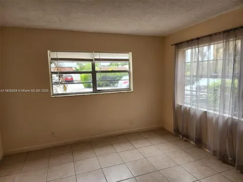 241 SE 9th Avenue Pompano Beach FL 33060