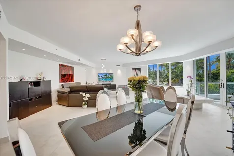 21200 Point Place Aventura FL 33180