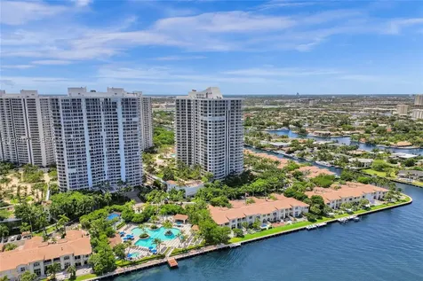 21200 Point Place Aventura FL 33180