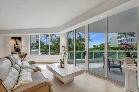 21200 Point Place Aventura FL 33180