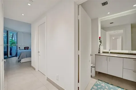 21200 Point Place Aventura FL 33180