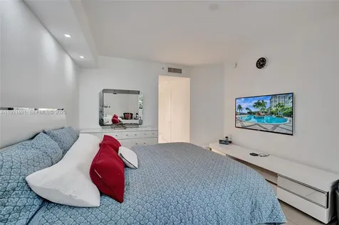 21200 Point Place Aventura FL 33180