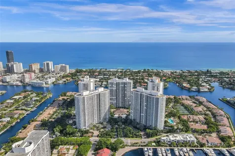 21200 Point Place Aventura FL 33180