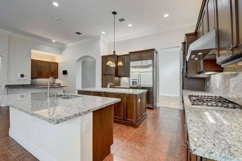 8181 Banpo Bridge Way Delray Beach FL 33446